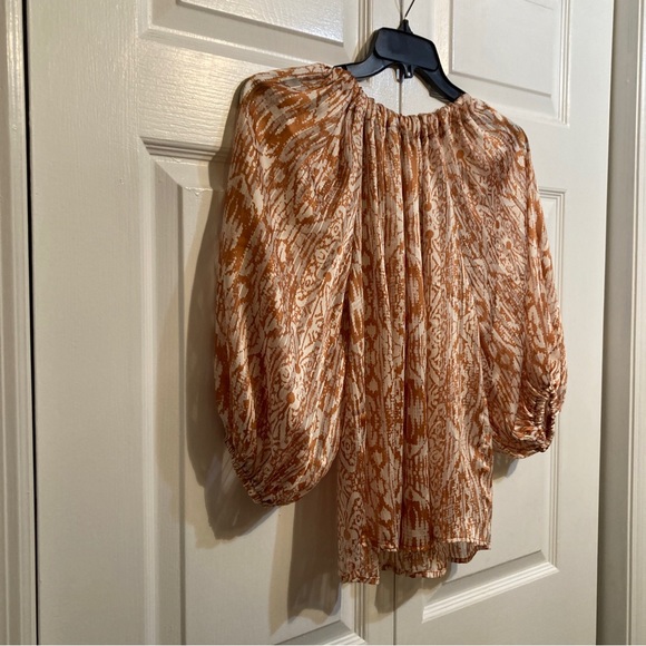 NWT VICI Collection Sheer Blouse Top Size M Medium Caramel Tie Front  WYNNONA - Picture 12 of 12